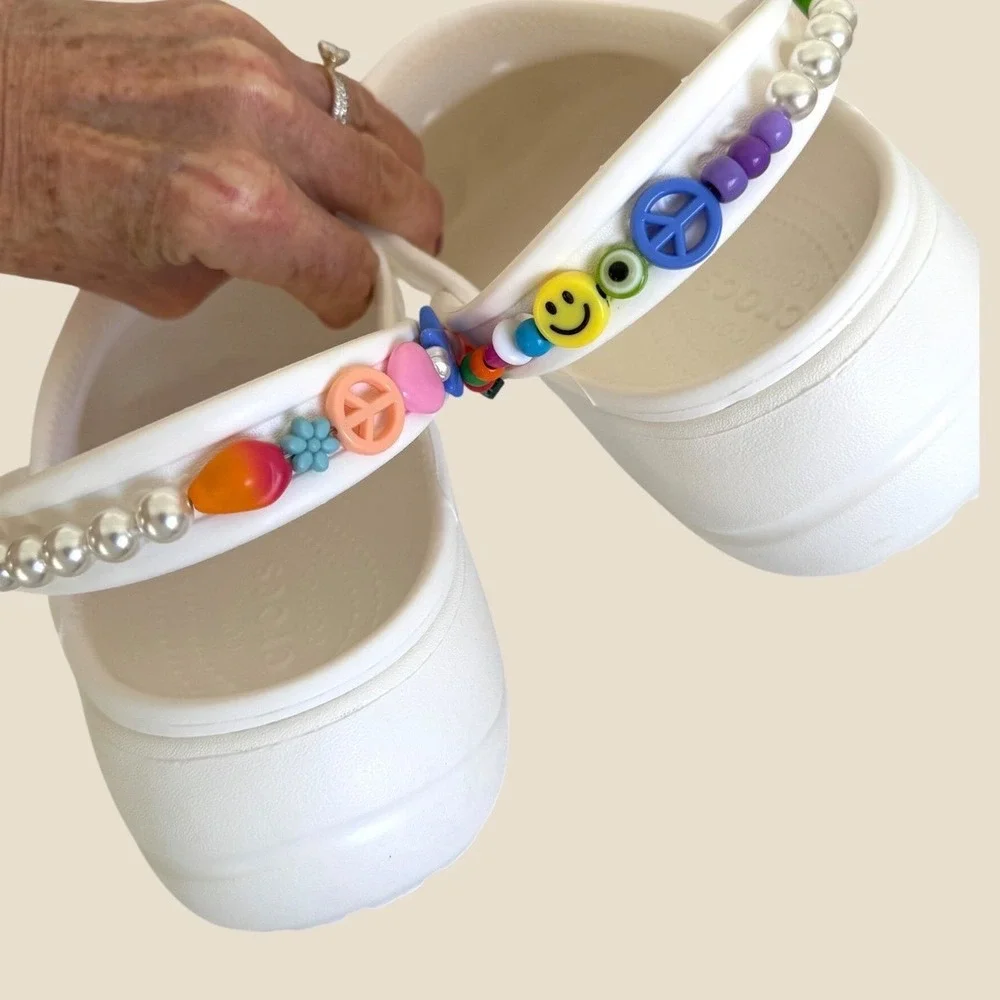 Crocs Classic Platform Clog White Rainbow Beaded Strap Charms Women's Size 11